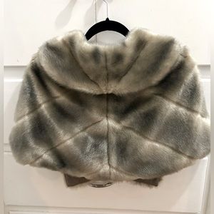 Eliza J faux fur bolero size small.
